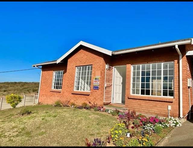 3 BEDROOM TOWNHOUSE FOR SALE IN LINCOLN MEADE